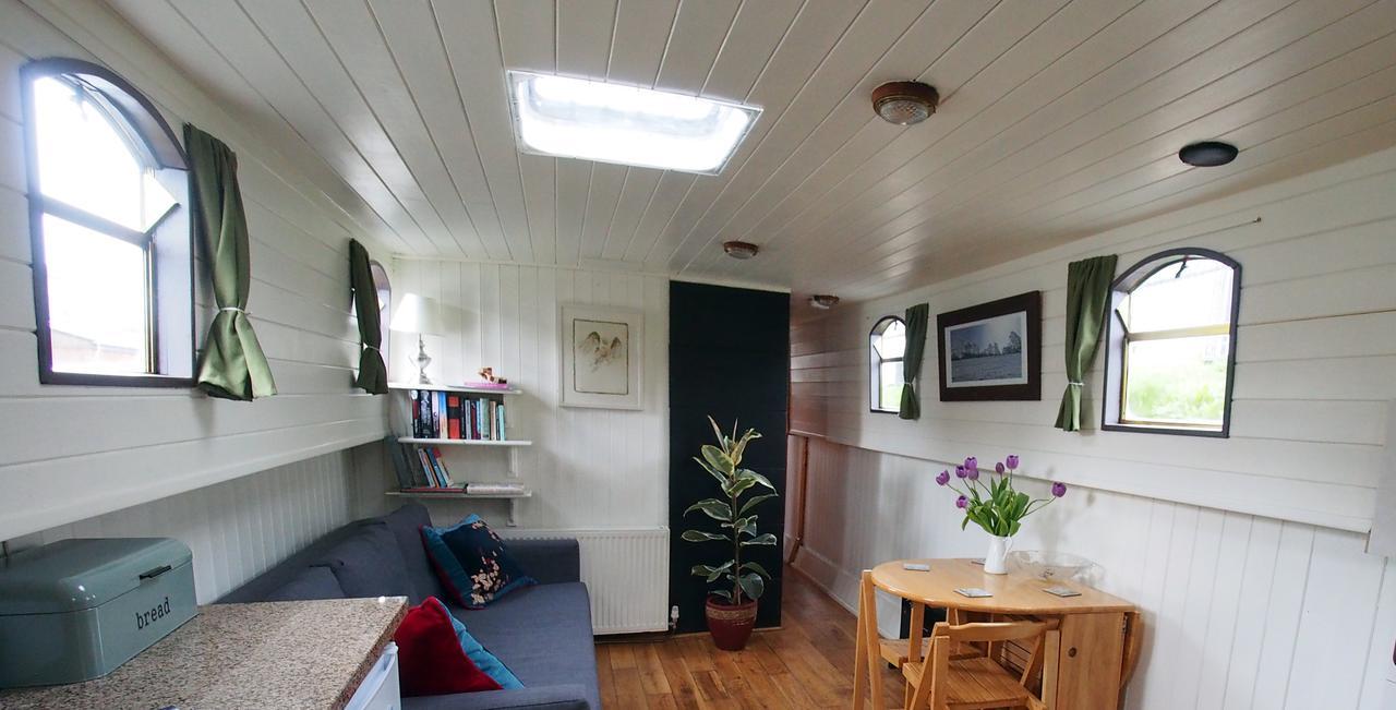Roisin Dubh Houseboat Sallins Exterior foto